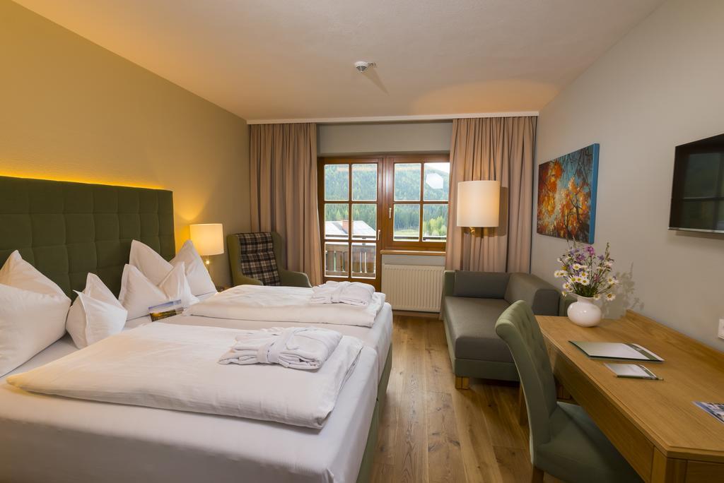 Hotel Teichwirt Fladnitz an der Teichalm Bagian luar foto